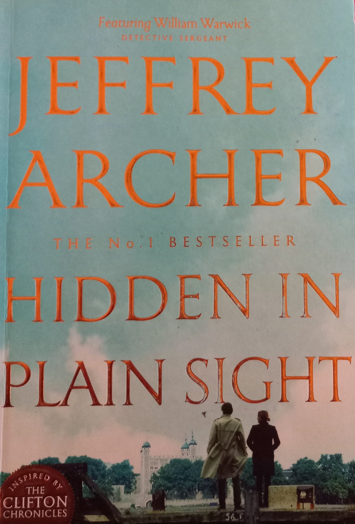 Hidden in plain sight - Jeffrey Archer (Detective William Warwick #2)