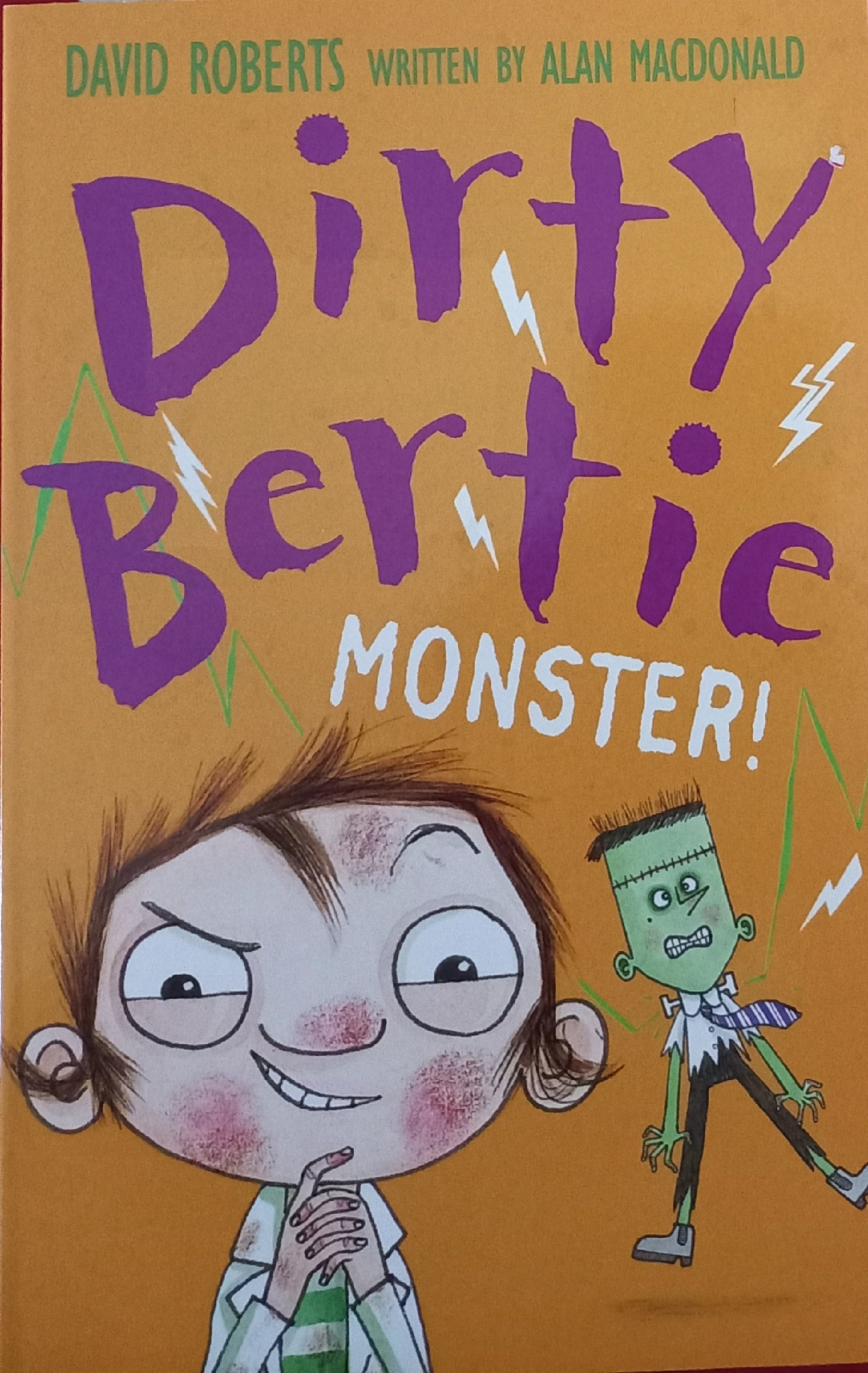 Dirty Bertie: Monster! - Alan MacDonald