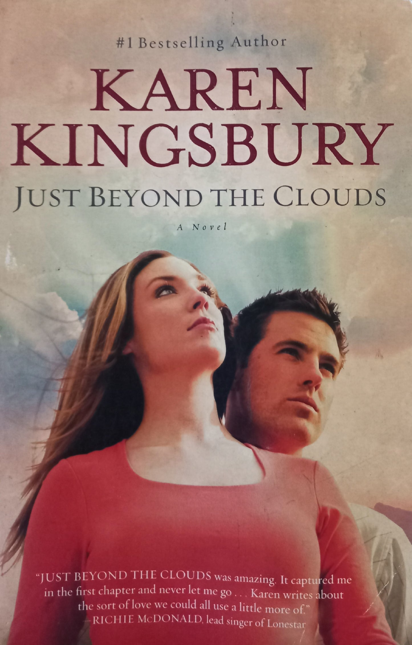 Just beyond the clouds - Karen Kingsbury (Cody Gunner #2)